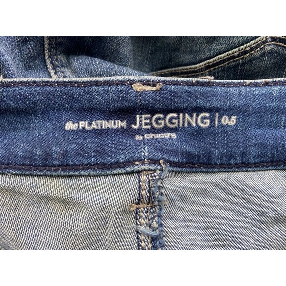 Chicos Platinum Jegging 0.5 Size 6 Gold Leaf Sequin Embellished Stretch Denim - Picture 3 of 12